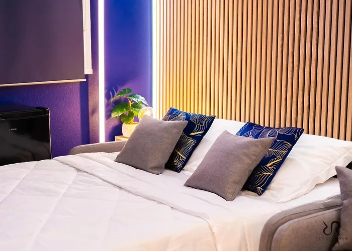 Cap D'agde A 50m Du Port Avec Piscine *