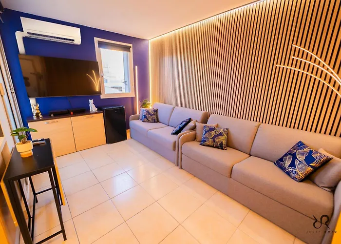 Διαμέρισμα Cap D'agde A 50m Du Port Avec Piscine